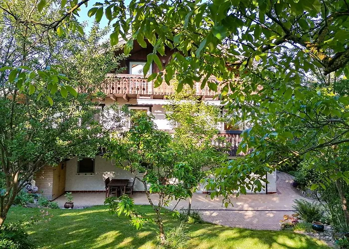 Walnut House Nyaraló